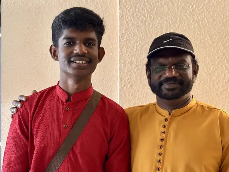 വയനാടിന്റെ നോവായി അച്ഛന്റെ വരികൾ;മകൻ പാടിയപ്പോൾ സദസ്സ് കണ്ണീരണിഞ്ഞു