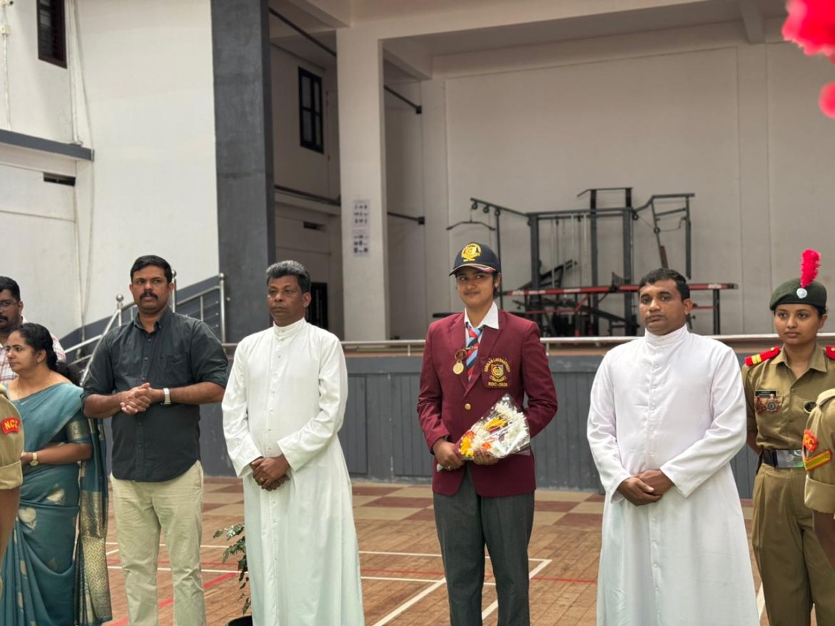 അഭിമാനമായി നാജിയ നസ്രിൻ