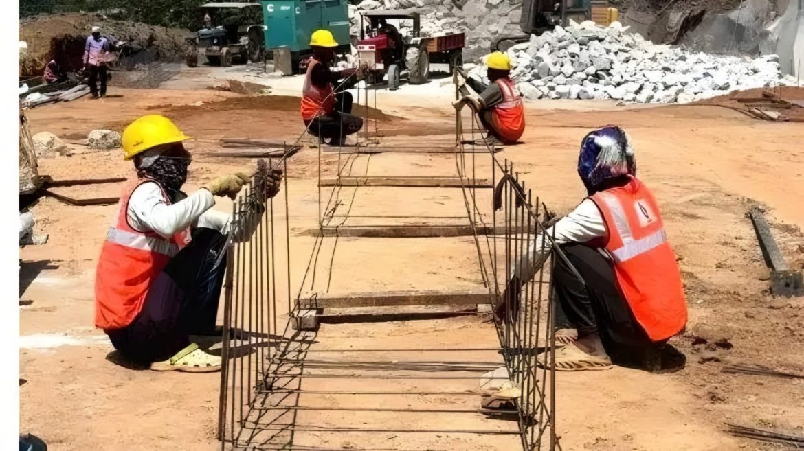 ദേശീയ പണിമുടക്ക് ടൗൺഷിപ്പ് നിർമാണ പ്രവർത്തിയെ ബാധിച്ചില്ല