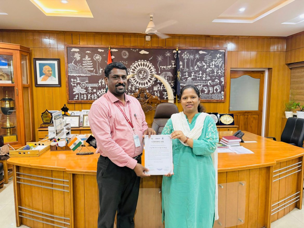 ജില്ലയിലെ മികച്ച കോളേജായി മാനന്തവാടി മേരി മാതാ കോളേജ്;ജില്ലാ കളക്ടറുടെ പ്രശംസാപത്രം ​