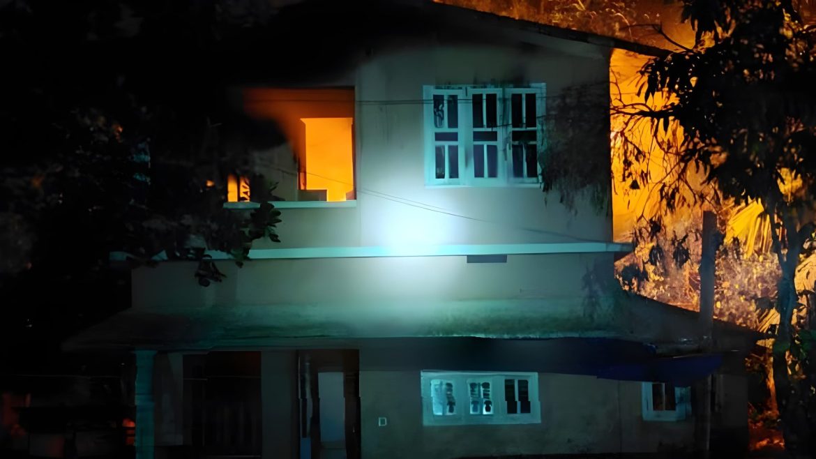 മീനങ്ങാടിയിൽ വീടിന് തീപിടിച്ചു;ഫ്രിഡ്ജ് പൊട്ടിത്തെറിച്ചതെന്ന് സംശയം;ഒഴിവായത് വൻ ദുരന്തം