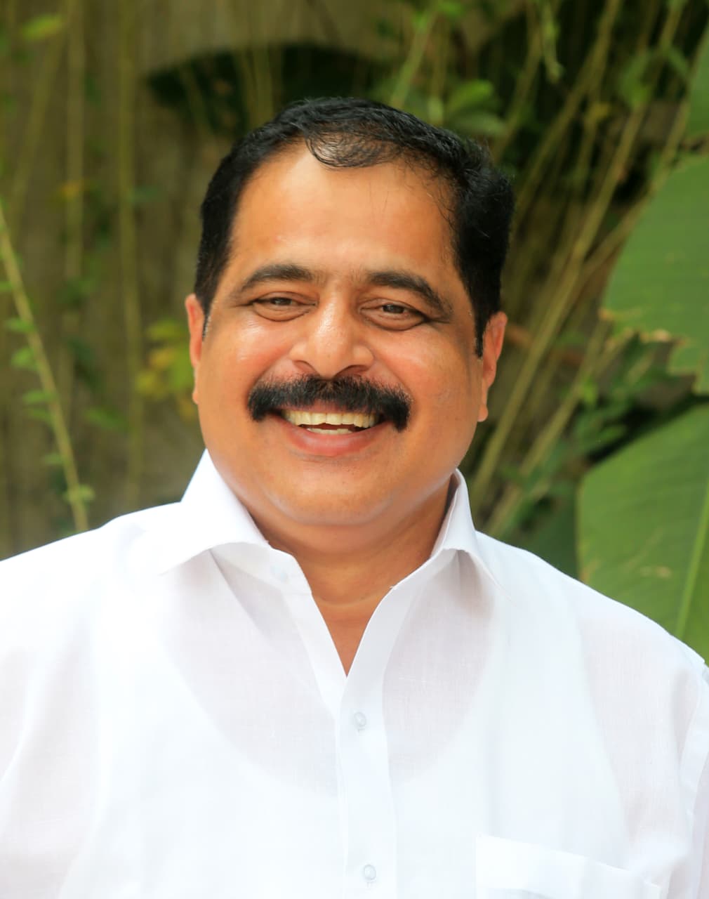 പി.കെ.അനിൽകുമാർ  കല്പറ്റ-എൽ.ഡി.എഫ് സ്ഥാനാർത്ഥി