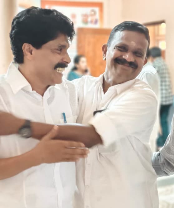 ഫോട്ടോ ദുരുപയോഗം ആരോപണം; നിയമനടപടിക്ക് ഒരുങ്ങി കോൺഗ്രസ് നേതാവ് ആർ.ഉണ്ണികൃഷ്ണൻ