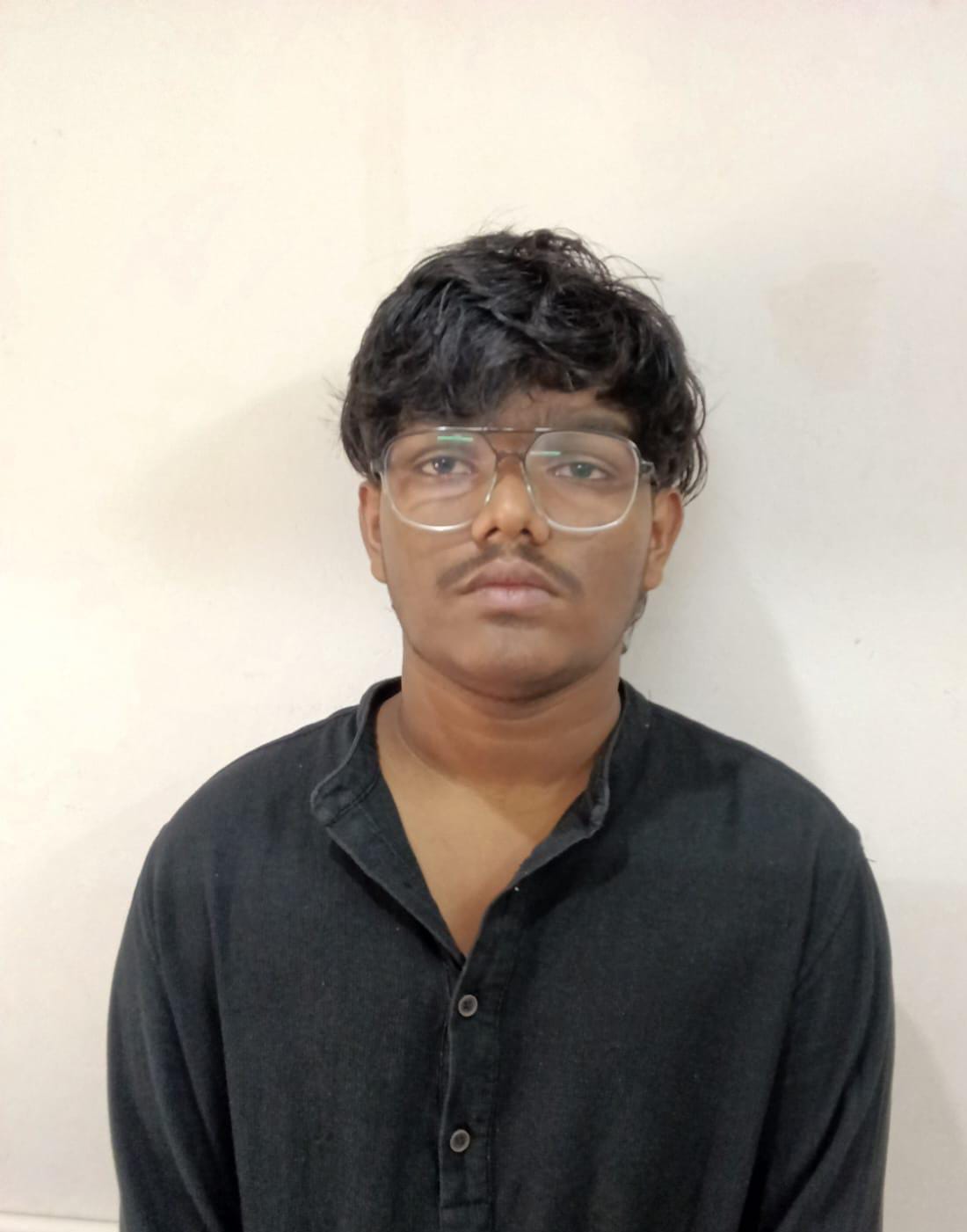 പെണ്‍കുട്ടികളുടെ ചിത്രങ്ങള്‍ മോര്‍ഫ് ചെയ്ത് സോഷ്യല്‍ മീഡിയ വഴി പ്രചരിപ്പിച്ച 18-കാരന്‍ റിമാൻഡിൽ