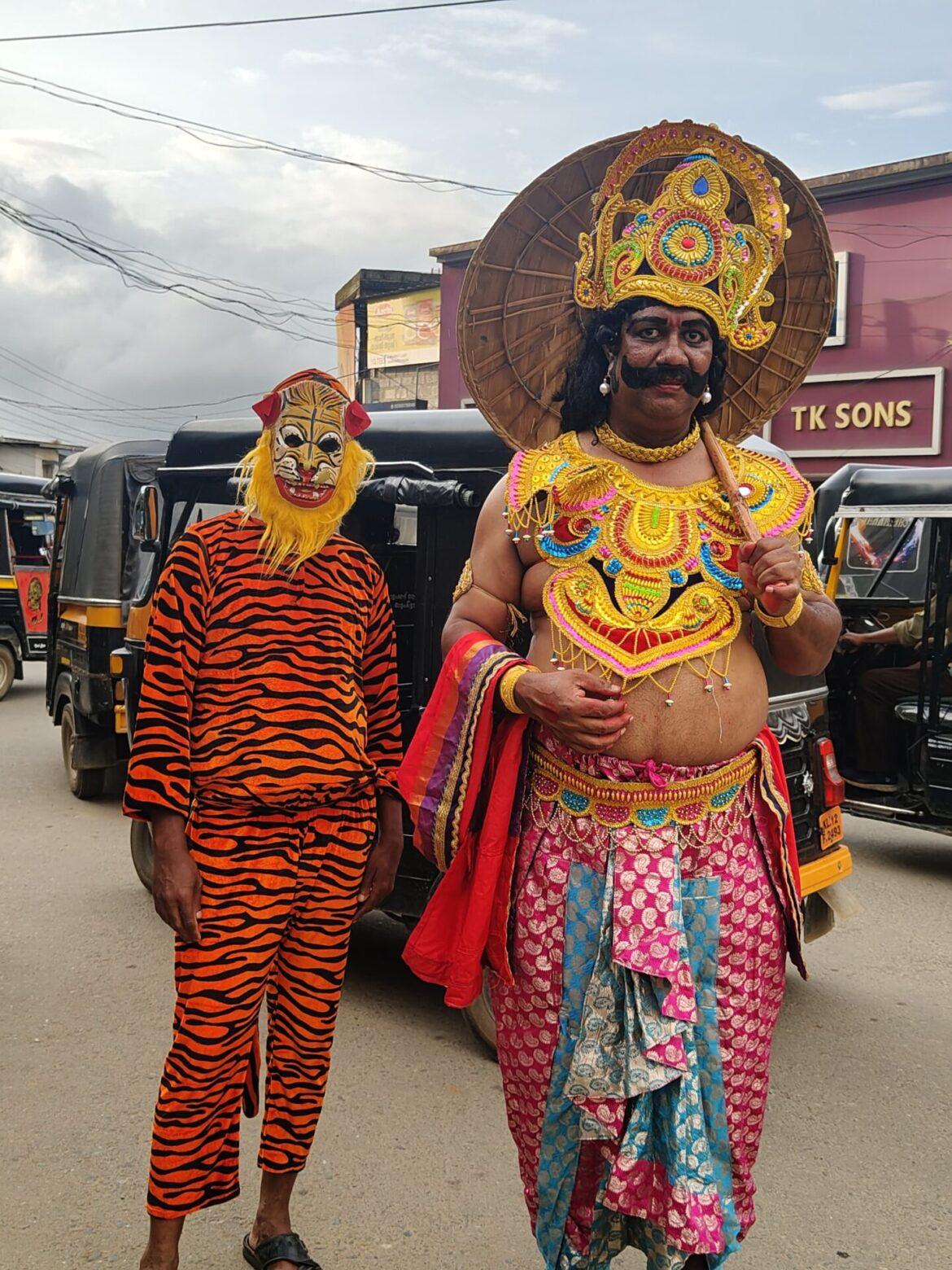 ഓണാഘോഷ യാത്ര നടത്തി